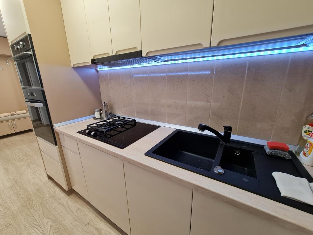 Luxury Panoramic Apartment Oradea Exterior foto